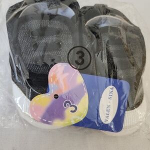 New Valen Sina Infant boy size 3 walking mesh shoes #E001